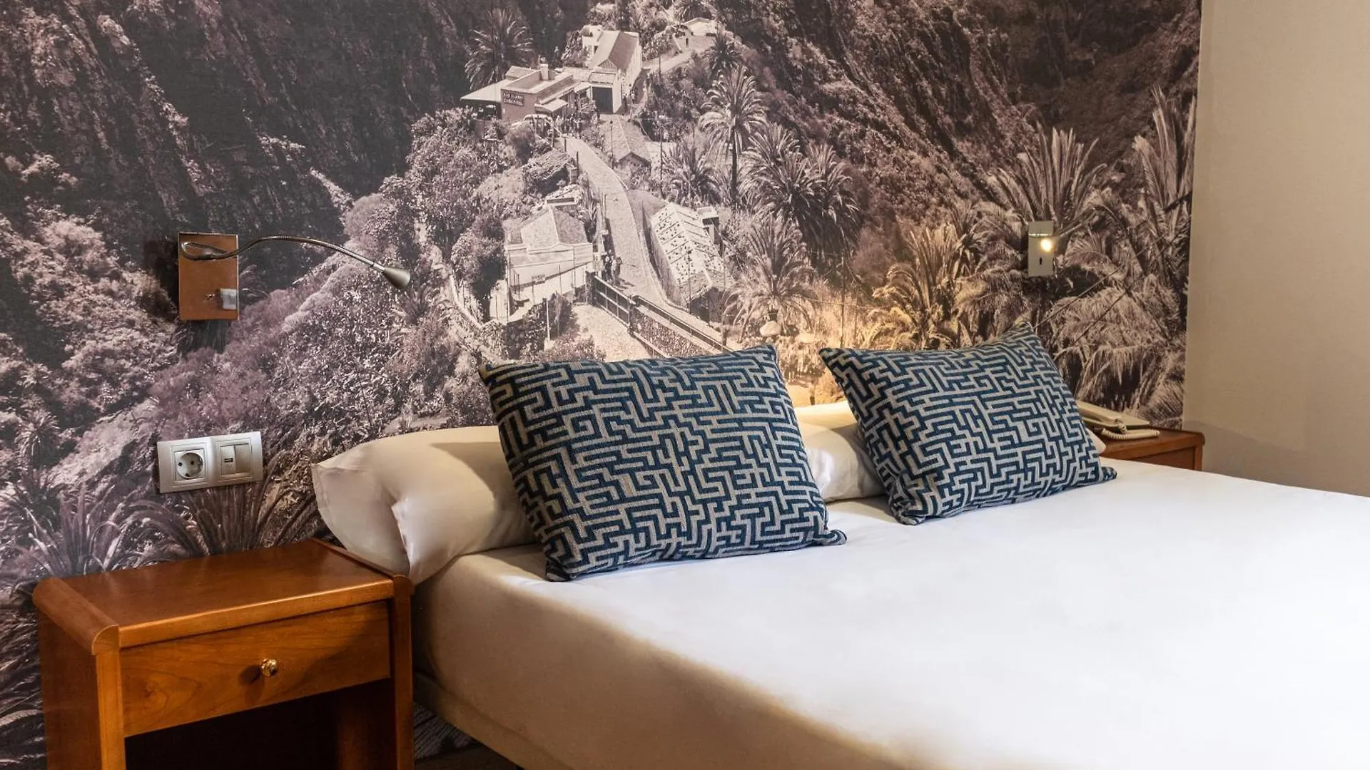 Hotel Adonis Plaza Santa Cruz de Tenerife